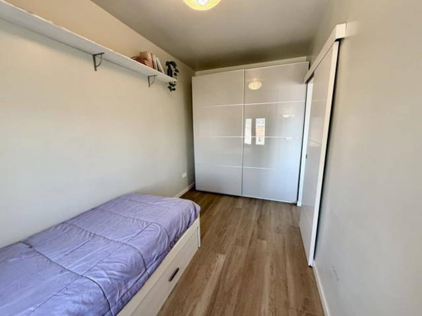 2 sovrum Lägenhet till salu i Marbella - 399 000 € (Ref: 9812043)
