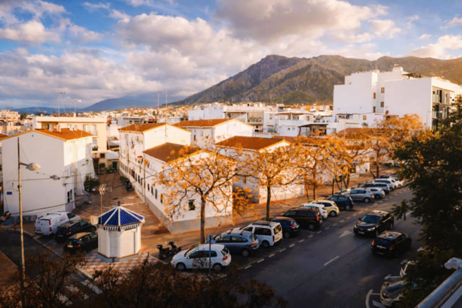 2 sovrum Lägenhet till salu i Marbella - 399 000 € (Ref: 9812043)