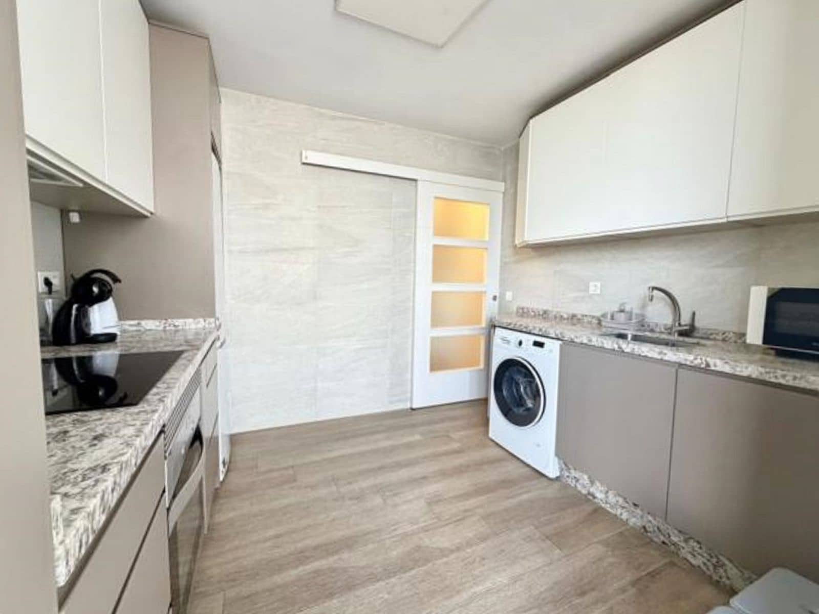 2 sovrum Lägenhet till salu i Marbella - 399 000 € (Ref: 9812043)