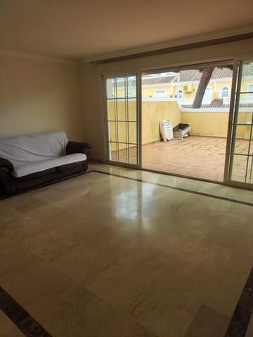 Casa de 4 habitaciones en Mijas Costa, Mijas en venta - 445.000 € (Ref: 9812047)