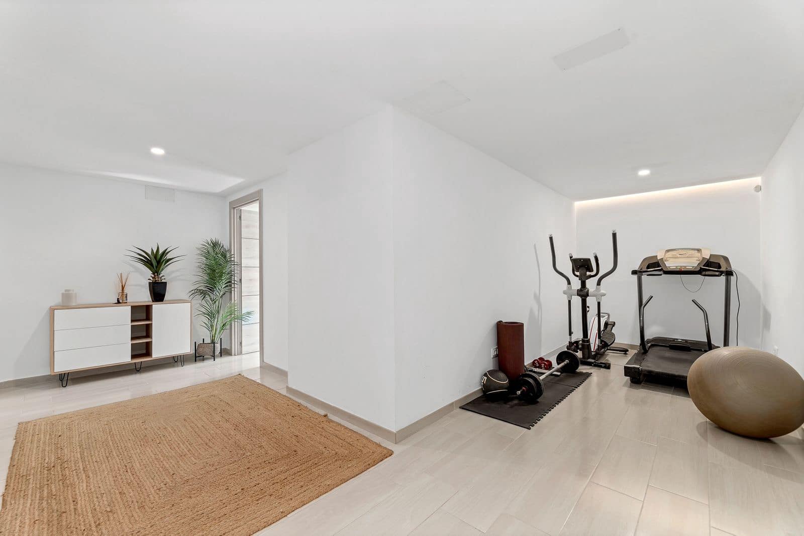 5 chambre Villa/Maison à vendre à Puerto Banus - 2 395 000 € (Ref: 9812049)