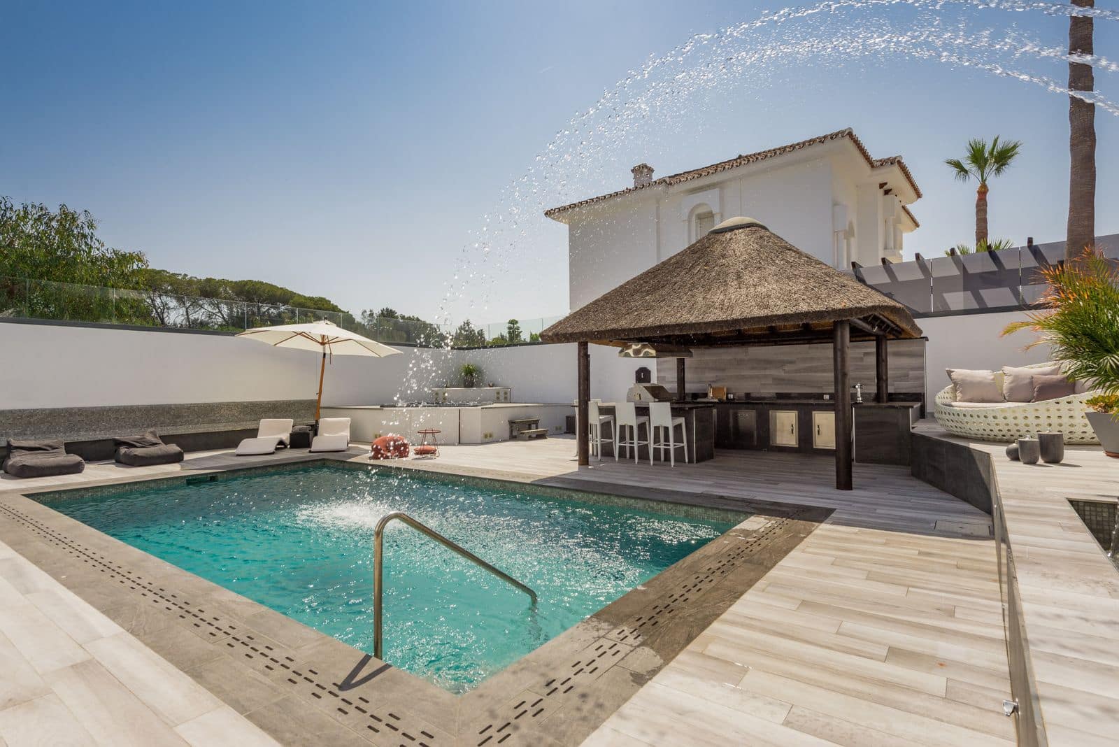 5 chambre Villa/Maison à vendre à Puerto Banus - 2 395 000 € (Ref: 9812049)