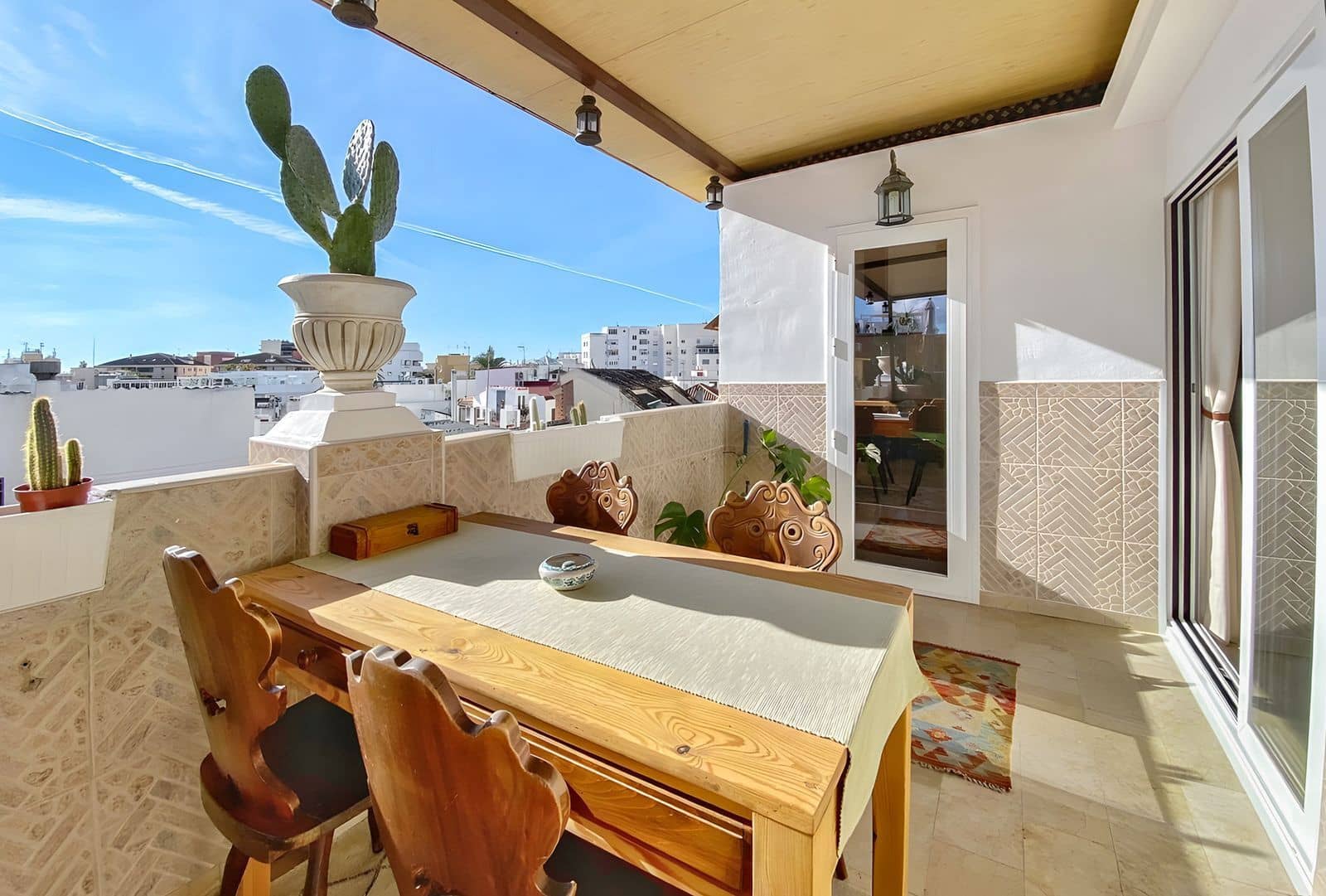 1 sypialnia Penthouse na sprzedaż w Marbella - 399 000 € (Ref: 9812050)