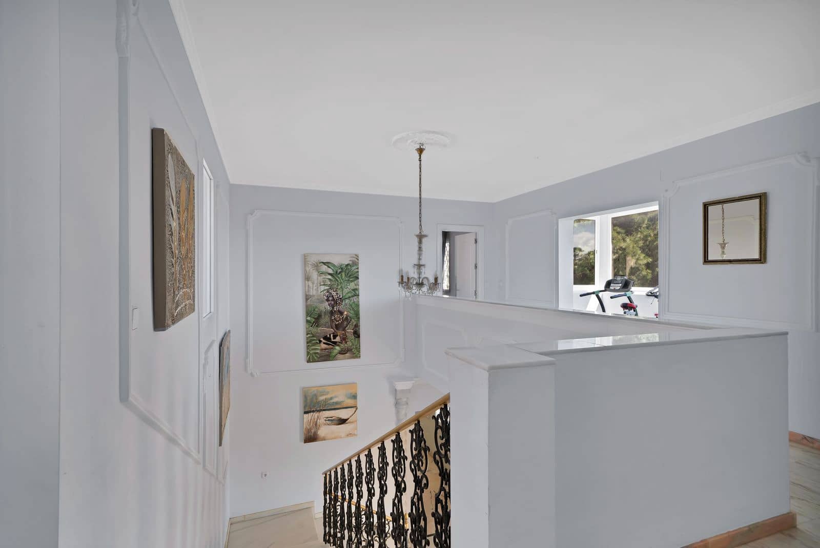 10 soverom Villa til salgs i Marbella - € 2 150 000 (Ref: 9812052)