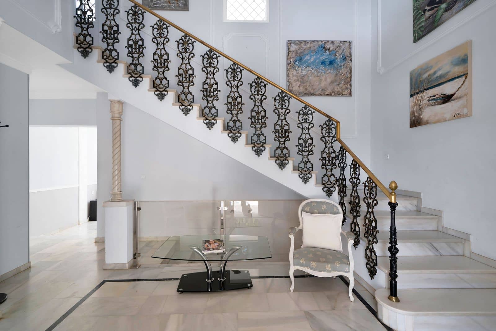 10 soverom Villa til salgs i Marbella - € 2 150 000 (Ref: 9812052)