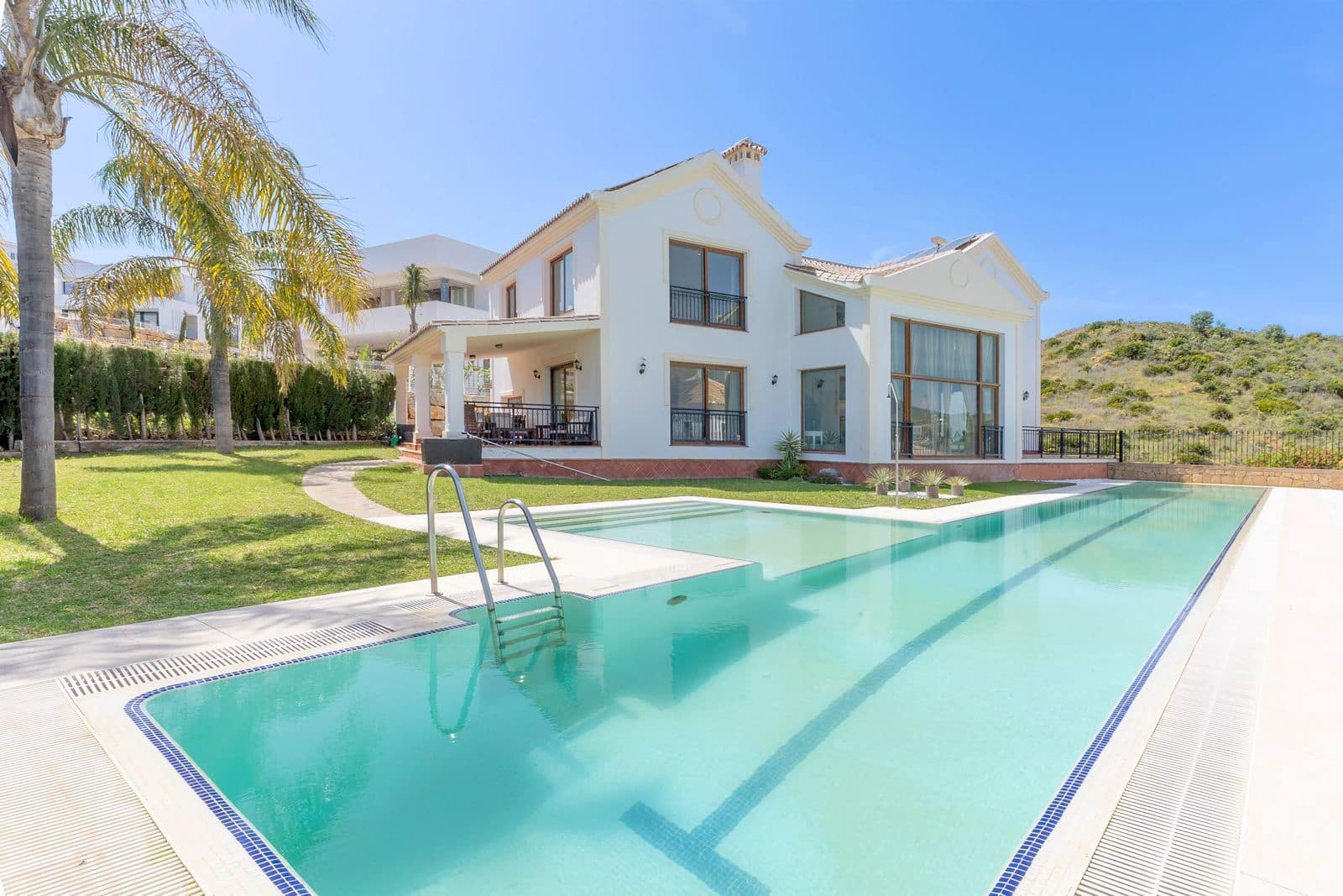5 sypialnia Willa na sprzedaż w La Cala Golf - 1 890 000 € (Ref: 9812058)