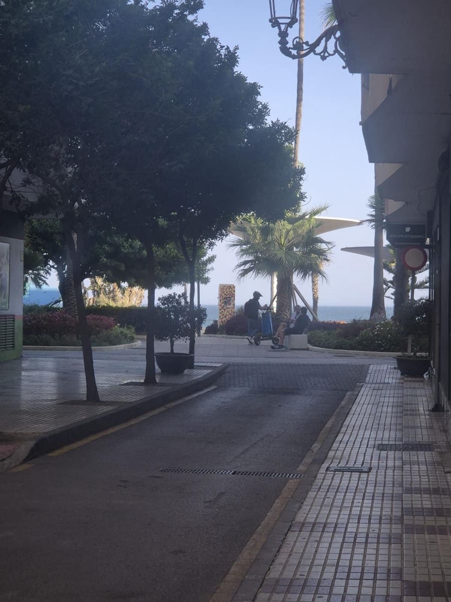 3 slaapkamer Appartement te koop in Estepona - € 465.000 (Ref: 9812061)
