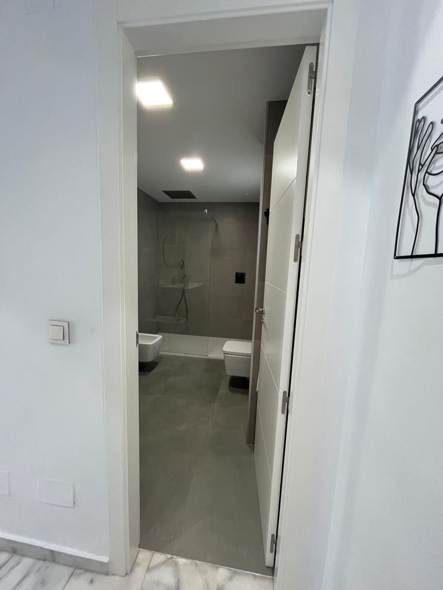3 slaapkamer Appartement te koop in Estepona - € 465.000 (Ref: 9812061)