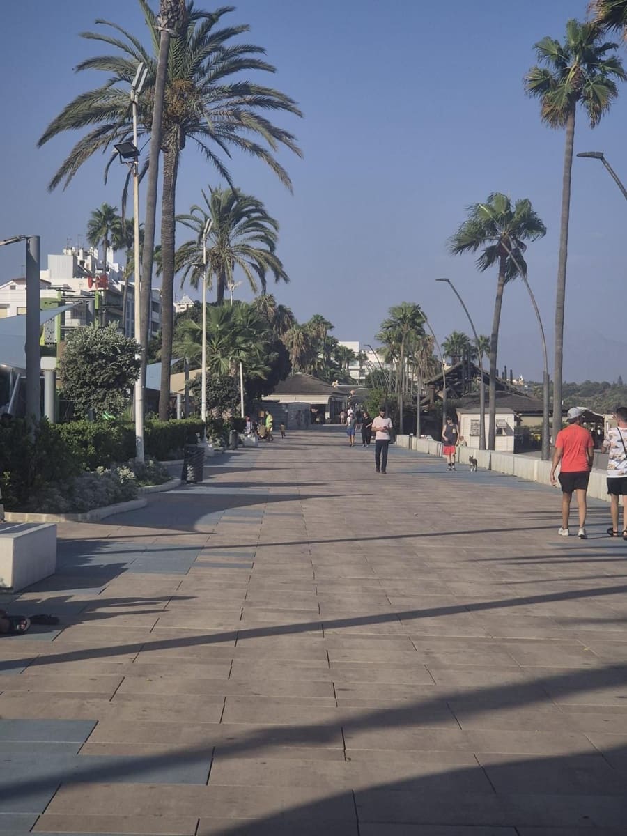3 slaapkamer Appartement te koop in Estepona - € 465.000 (Ref: 9812061)