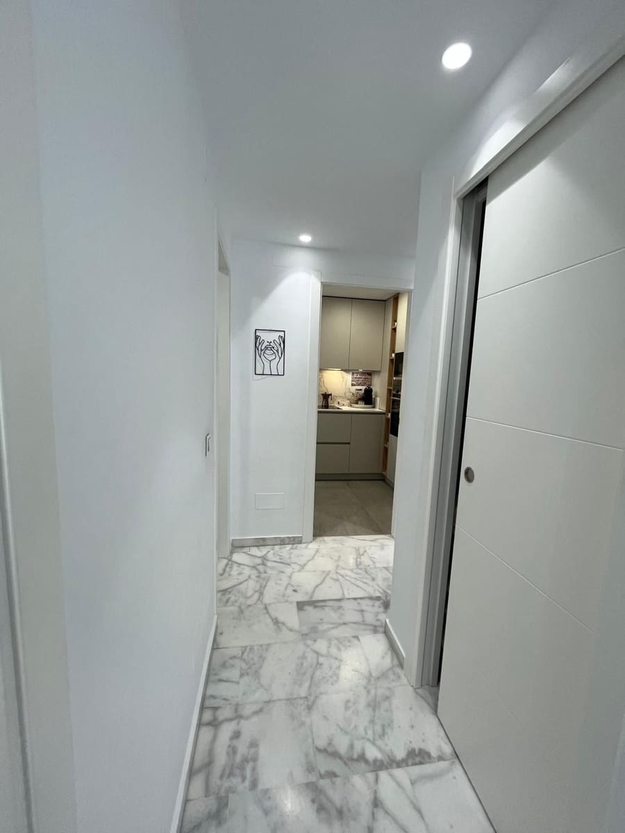 3 slaapkamer Appartement te koop in Estepona - € 465.000 (Ref: 9812061)