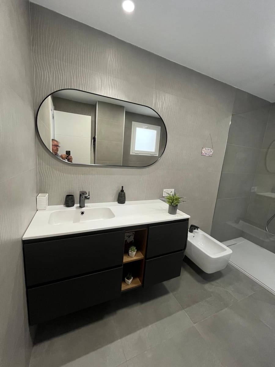 3 slaapkamer Appartement te koop in Estepona - € 465.000 (Ref: 9812061)