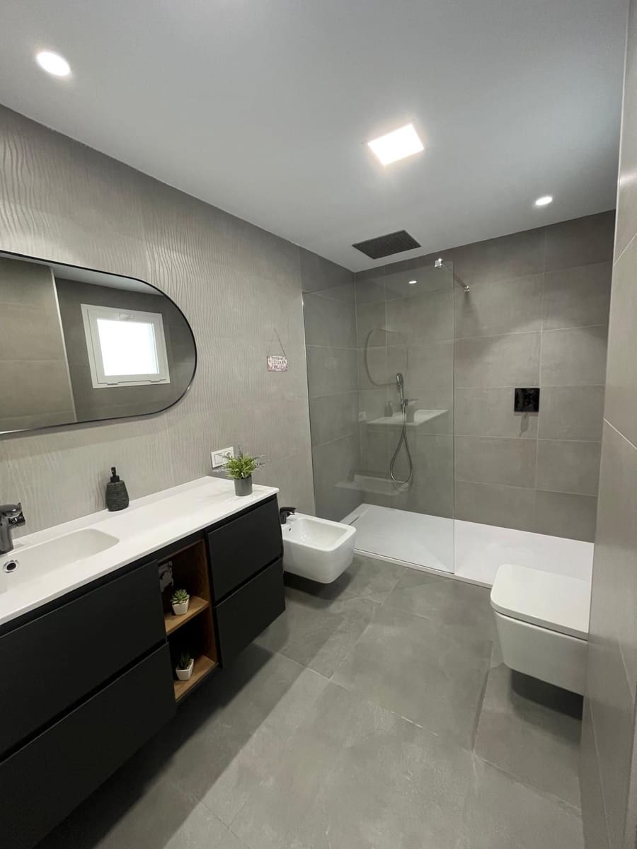 3 slaapkamer Appartement te koop in Estepona - € 465.000 (Ref: 9812061)
