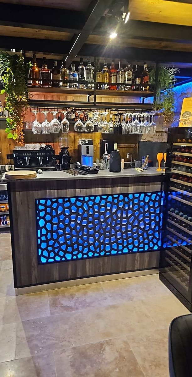 1 sypialnia Restauracja lub bar na sprzedaż w Calahonda - 575 000 € (Ref: 9812062)
