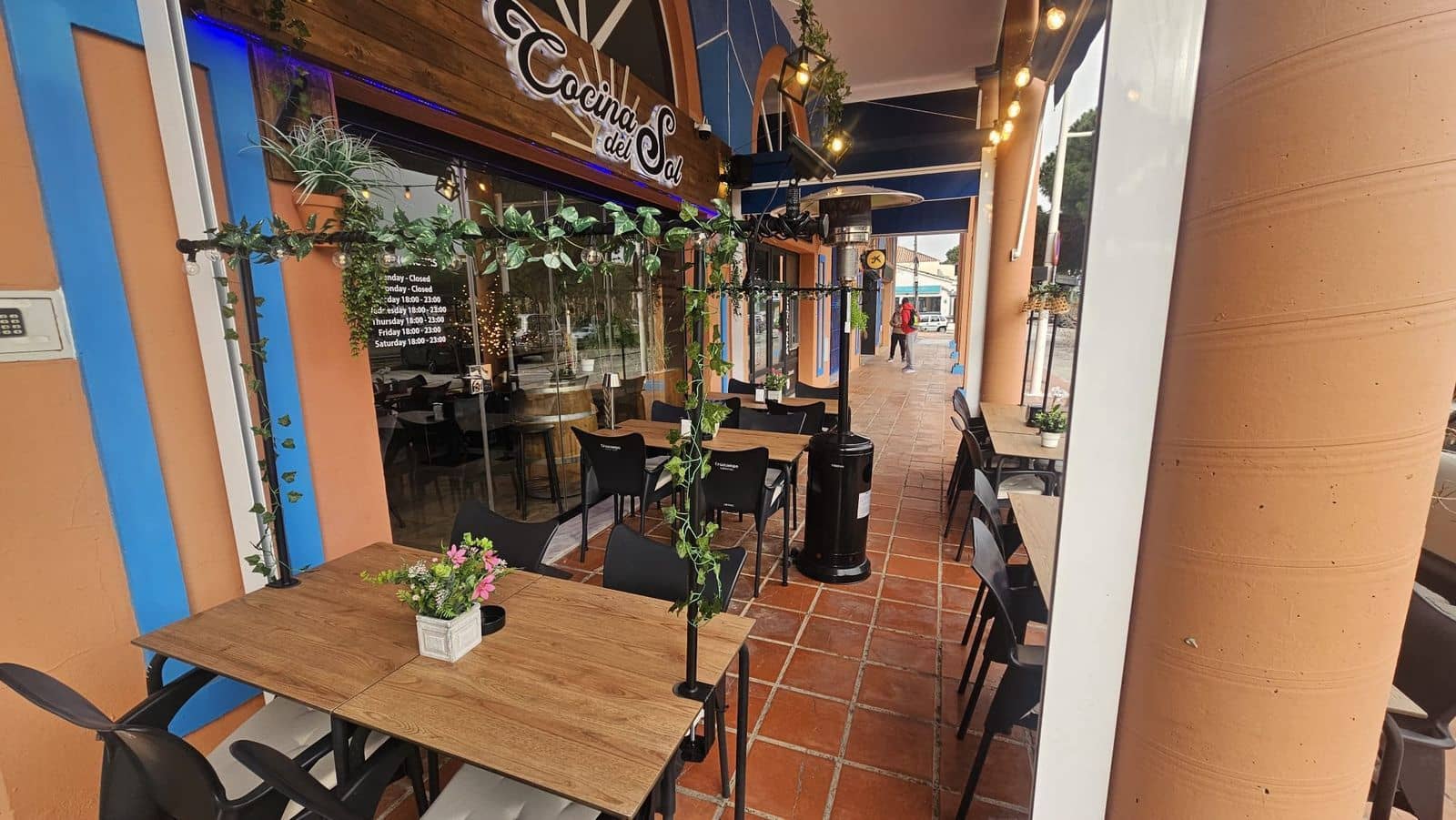 1 sypialnia Restauracja lub bar na sprzedaż w Calahonda - 575 000 € (Ref: 9812062)