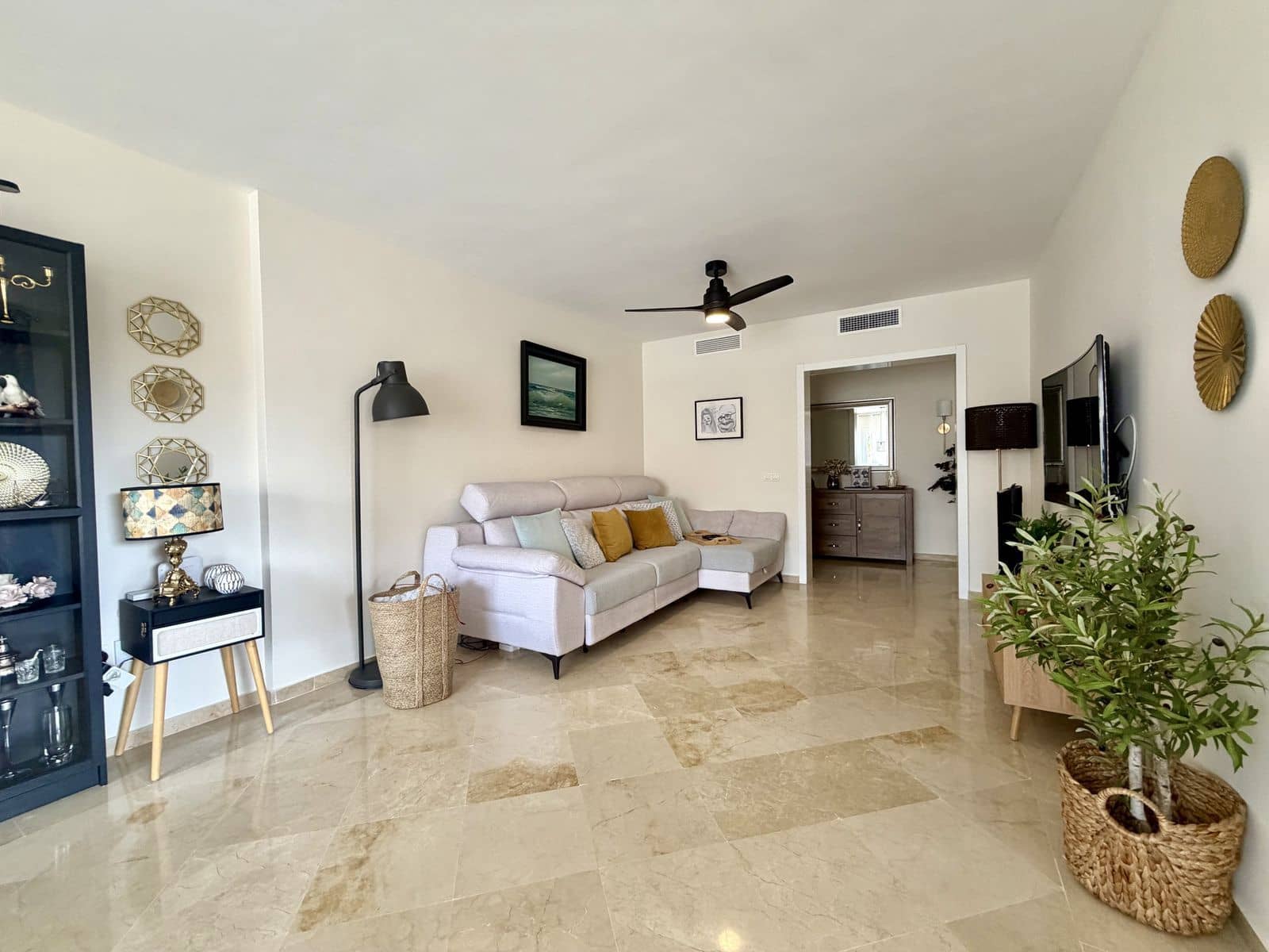 3 slaapkamer Appartement te koop in Calahonda - € 429.000 (Ref: 9812069)