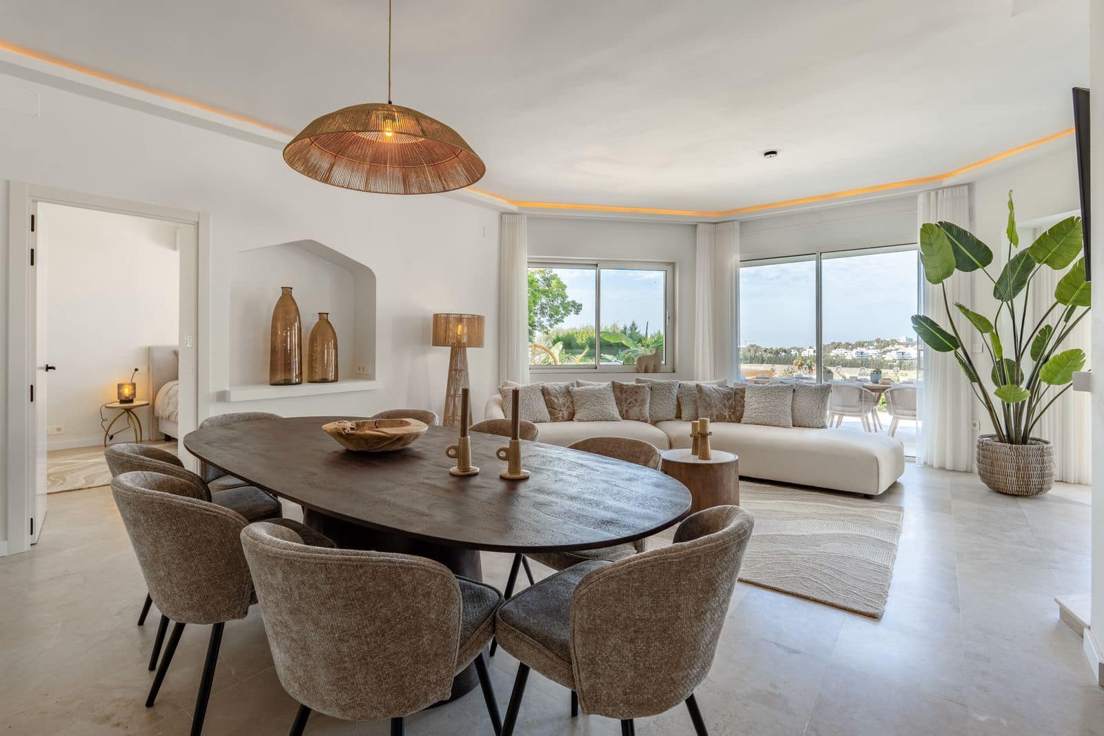 4 slaapkamer Villa te koop in Guadalmina - € 1.695.000 (Ref: 9812071)