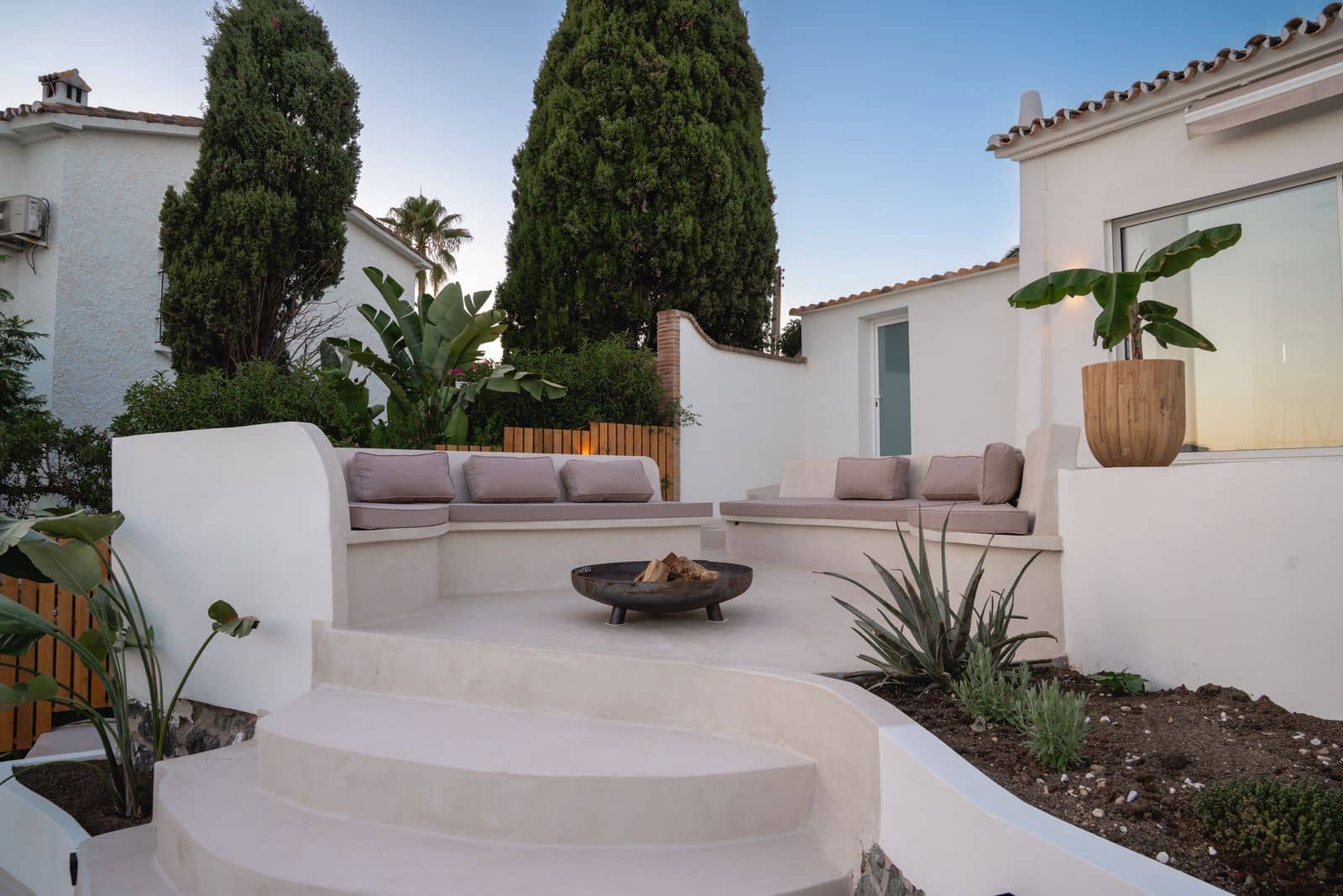4 slaapkamer Villa te koop in Guadalmina - € 1.695.000 (Ref: 9812071)