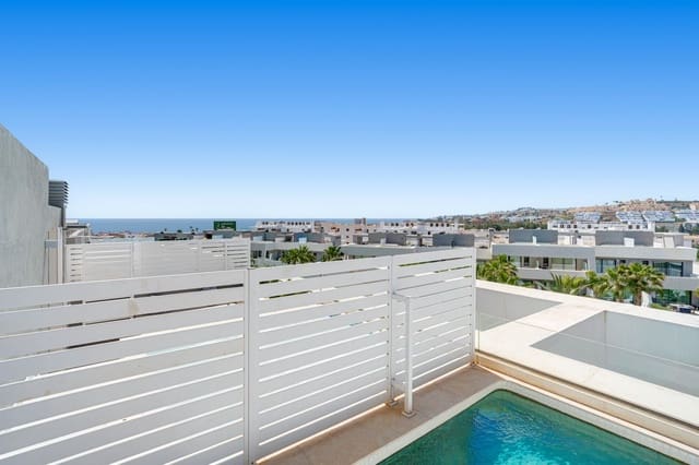 Casa de 4 habitaciones en La Cala de Mijas, Mijas en venta - 1.295.000 € (Ref: 9812074)