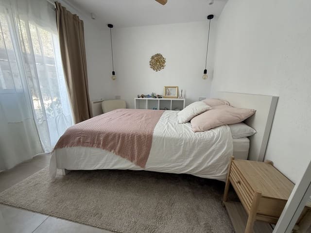 3 sypialnia Willa na sprzedaż w El Velerín, Estepona - 875 000 € (Ref: 9812076)