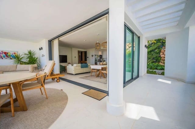 3 makuuhuone Huoneisto myytävänä paikassa Marbella - 1 320 000 € (Ref: 9812077)