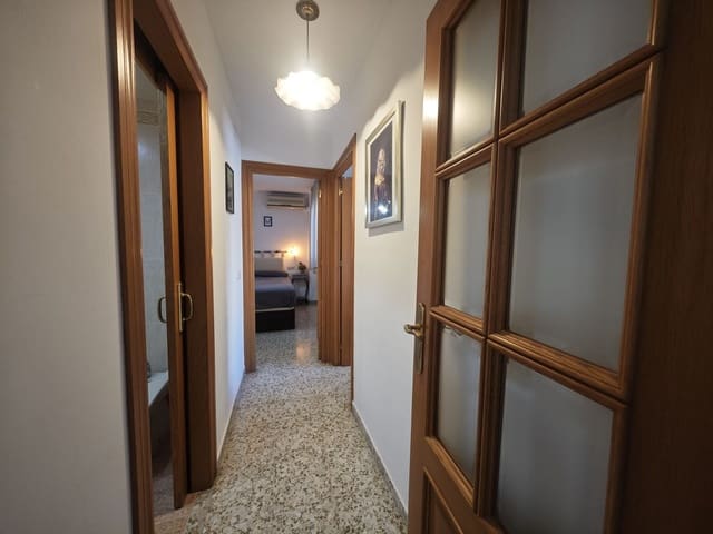 3 bedroom Apartment for sale in Santa Paula, Málaga city - € 390,000 (Ref: 9812082)