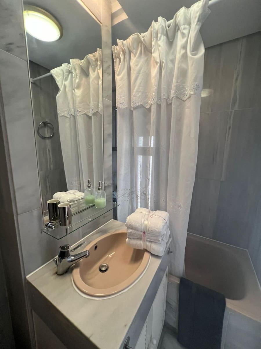 2 quarto Apartamento para venda em Marbella - 850 000 € (Ref: 9812083)