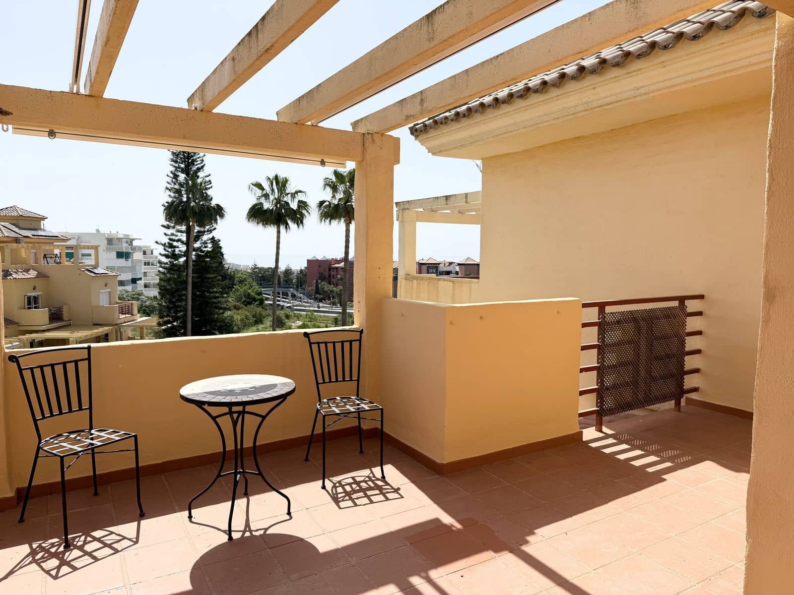 3 sovrum Villa till salu i New Golden Mile - 795 000 € (Ref: 9812091)