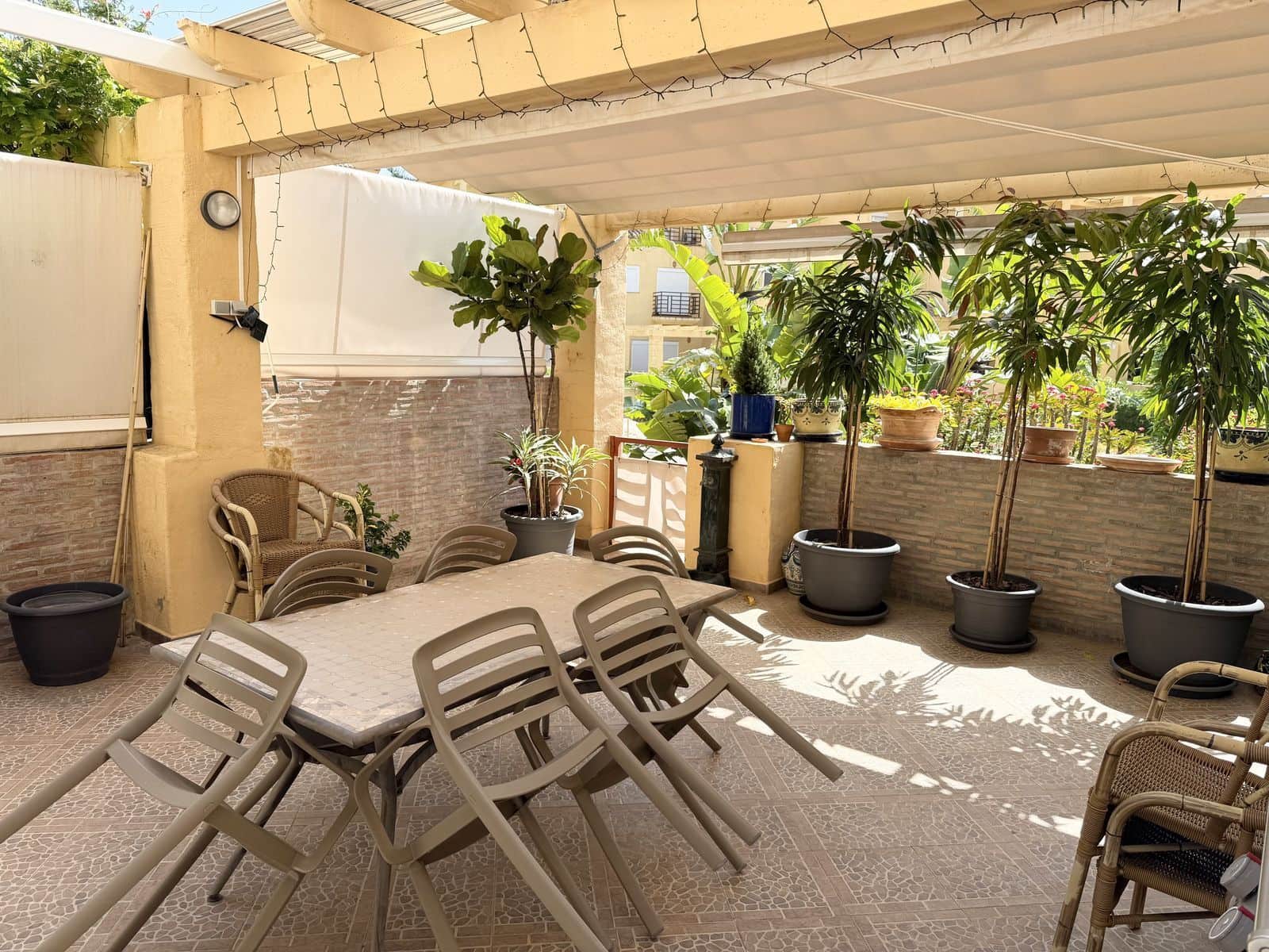 3 sovrum Villa till salu i New Golden Mile - 795 000 € (Ref: 9812091)