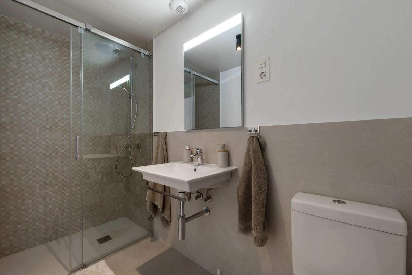 3 slaapkamer Penthouse te koop in Benalmadena - € 1.225.000 (Ref: 9812093)