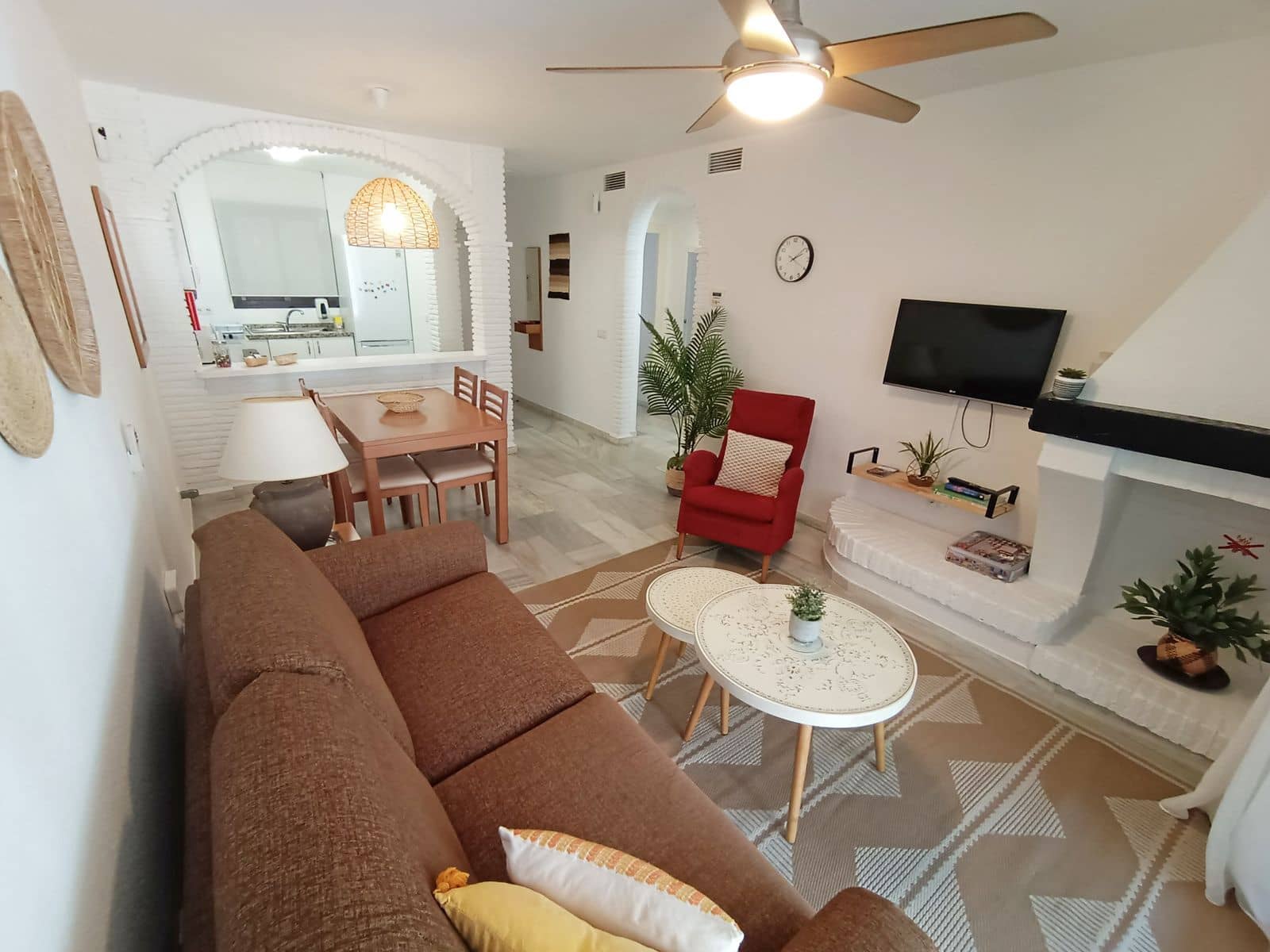 2 sovrum Lägenhet till salu i Calahonda - 280 000 € (Ref: 9812094)