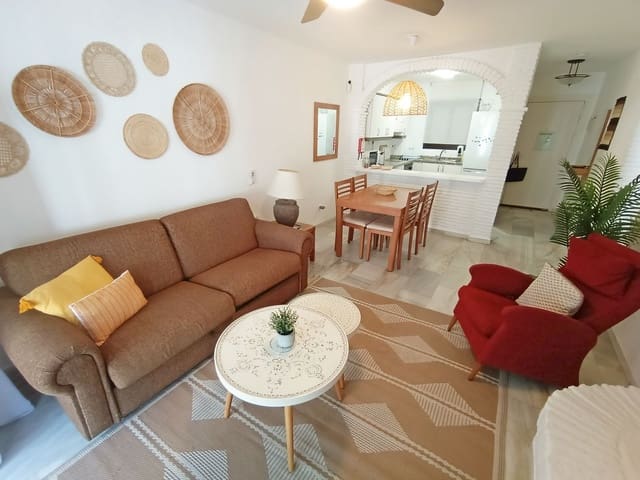 2 sovrum Lägenhet till salu i Calahonda, Mijas - 280 000 € (Ref: 9812094)