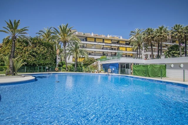 1 soverom Penthouse til salgs i Golden Mile, Marbella - € 425 000 (Ref: 9812095)