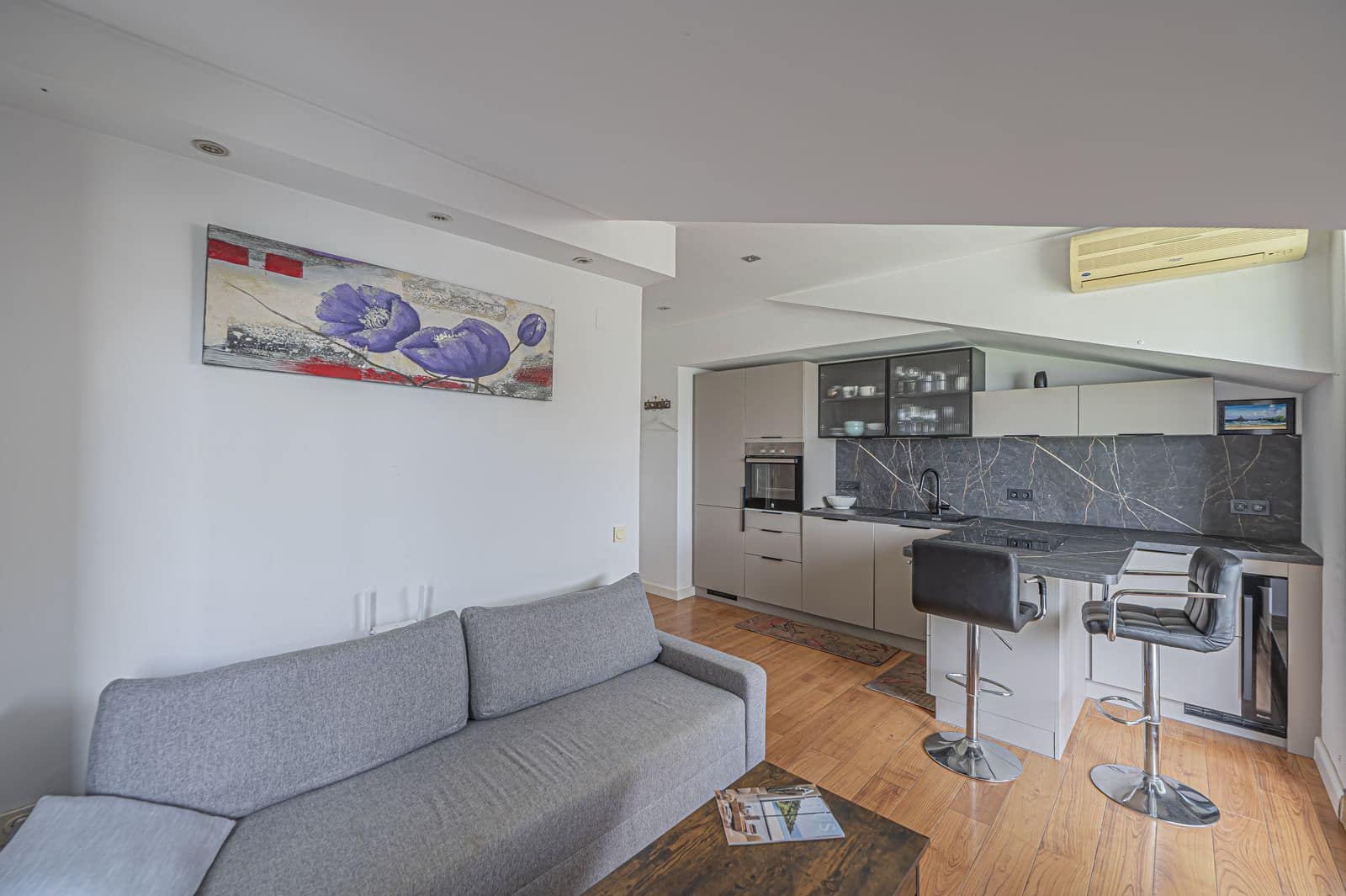1 soverom Penthouse til salgs i Golden Mile - € 425 000 (Ref: 9812095)