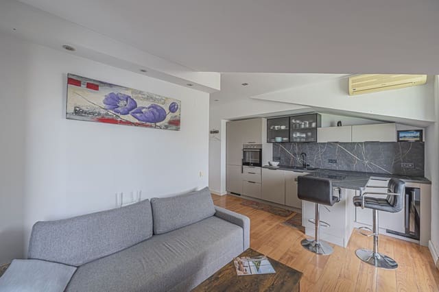 1 soverom Penthouse til salgs i Golden Mile, Marbella - € 425 000 (Ref: 9812095)
