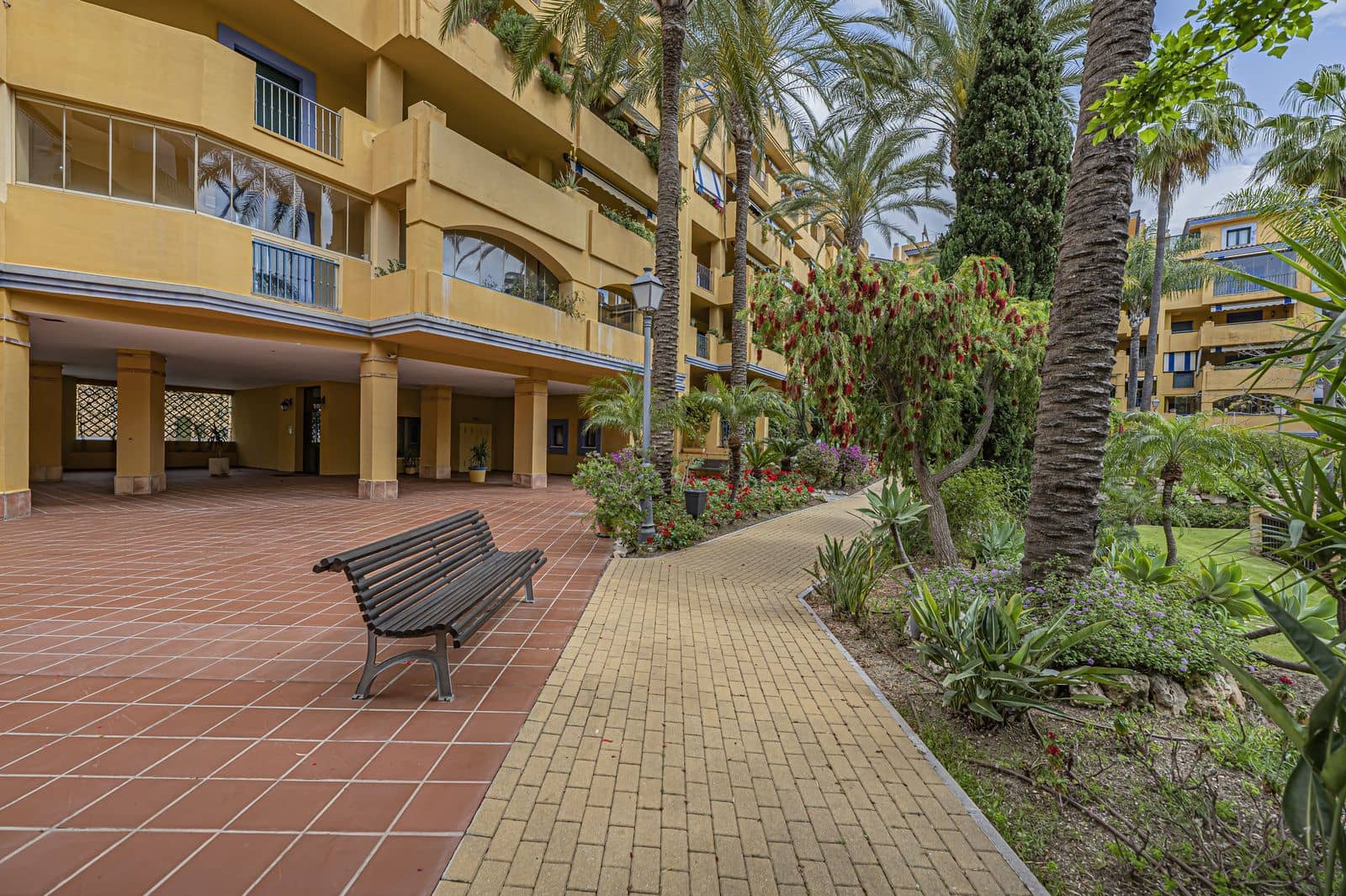 2 Zimmer Apartment zu verkaufen in San Pedro de Alcantara - 675.000 € (Ref: 9812096)
