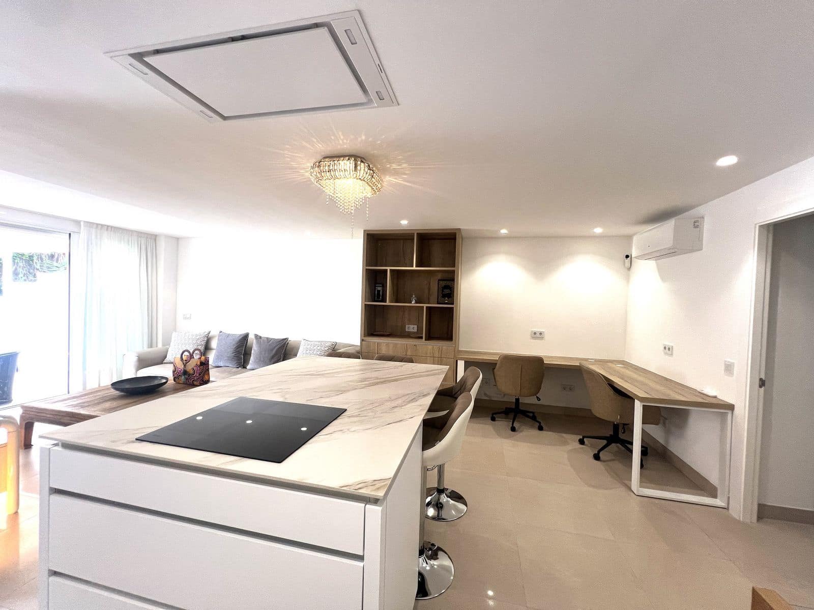2 makuuhuone Paritalo myytävänä paikassa Nueva Andalucia - 435 000 € (Ref: 9812098)
