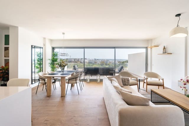 Apartamento de 2 habitaciones en Estepona en venta - 575.000 € (Ref: 9812101)