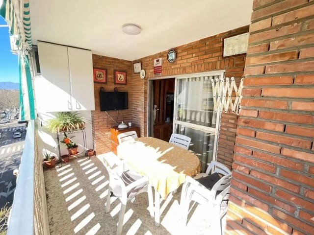 3 sovrum Lägenhet till salu i Marbella - 365 000 € (Ref: 9812103)