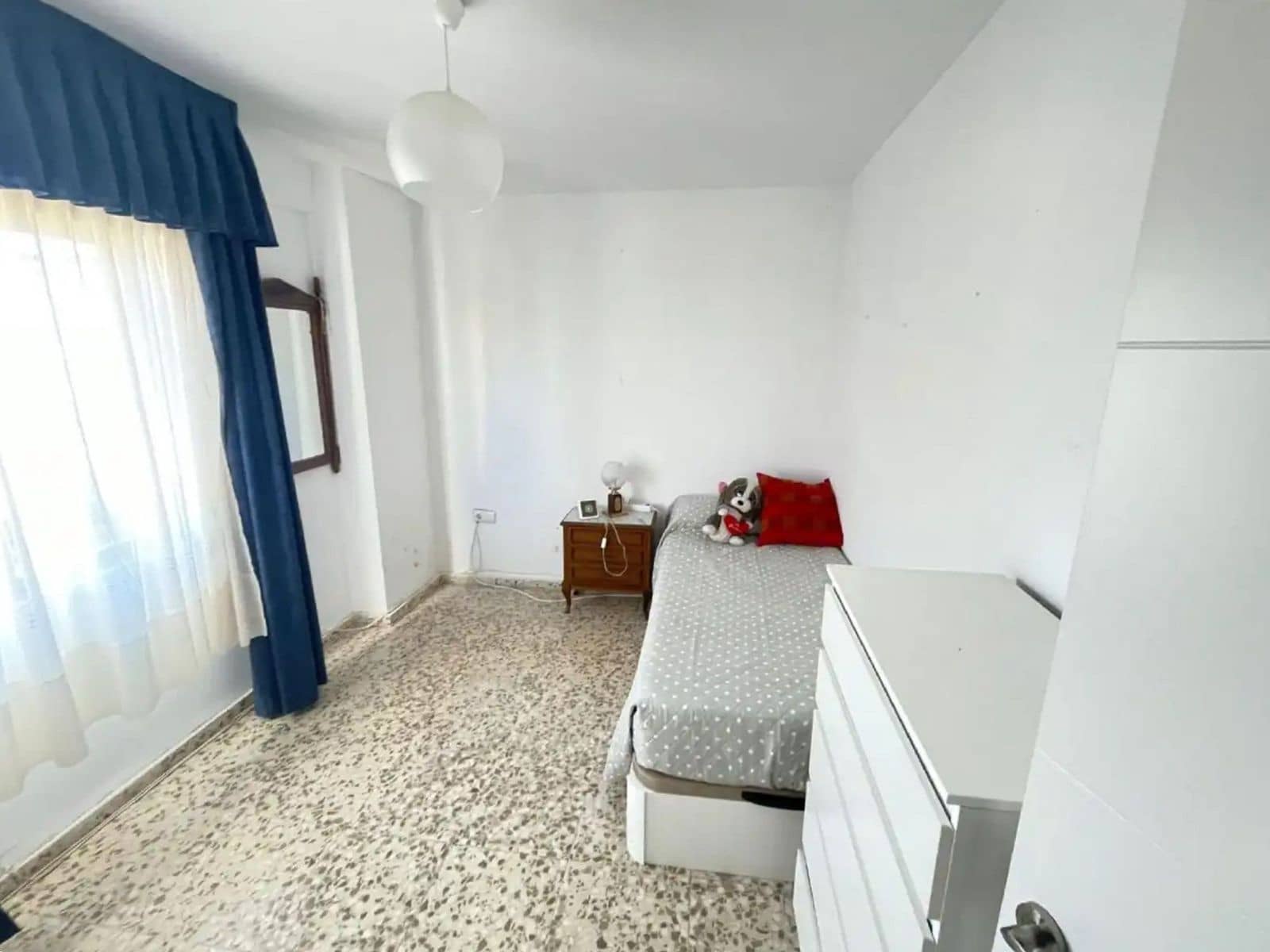 3 sovrum Lägenhet till salu i Marbella - 365 000 € (Ref: 9812103)