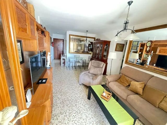 3 sovrum Lägenhet till salu i Marbella - 365 000 € (Ref: 9812103)