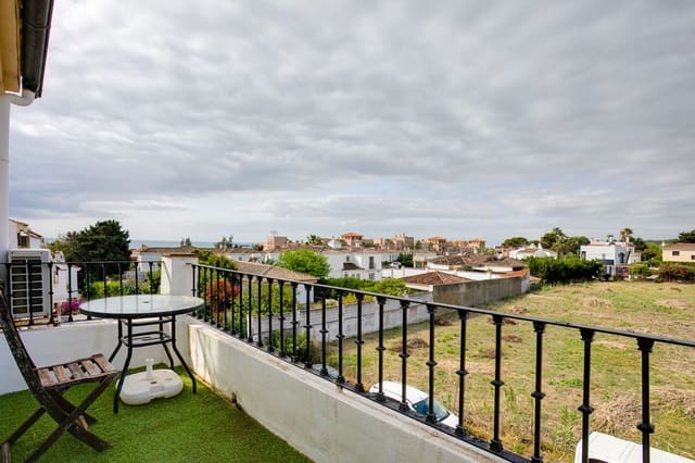3 soveværelse Lejlighed til salg i Estepona - € 299.000 (Ref: 9812106)