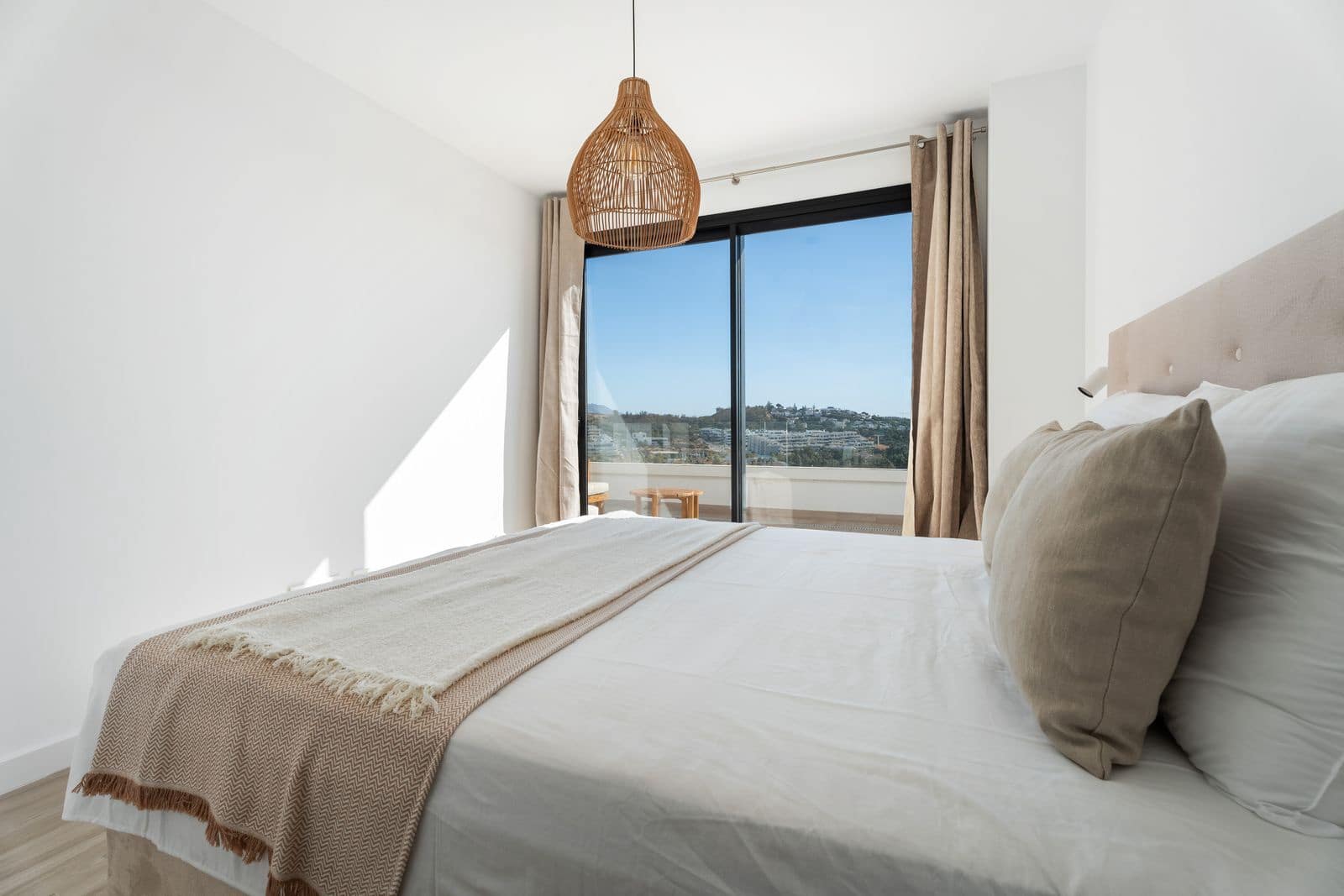4 makuuhuone Huoneisto myytävänä paikassa La Cala de Mijas - 949 000 € (Ref: 9812113)