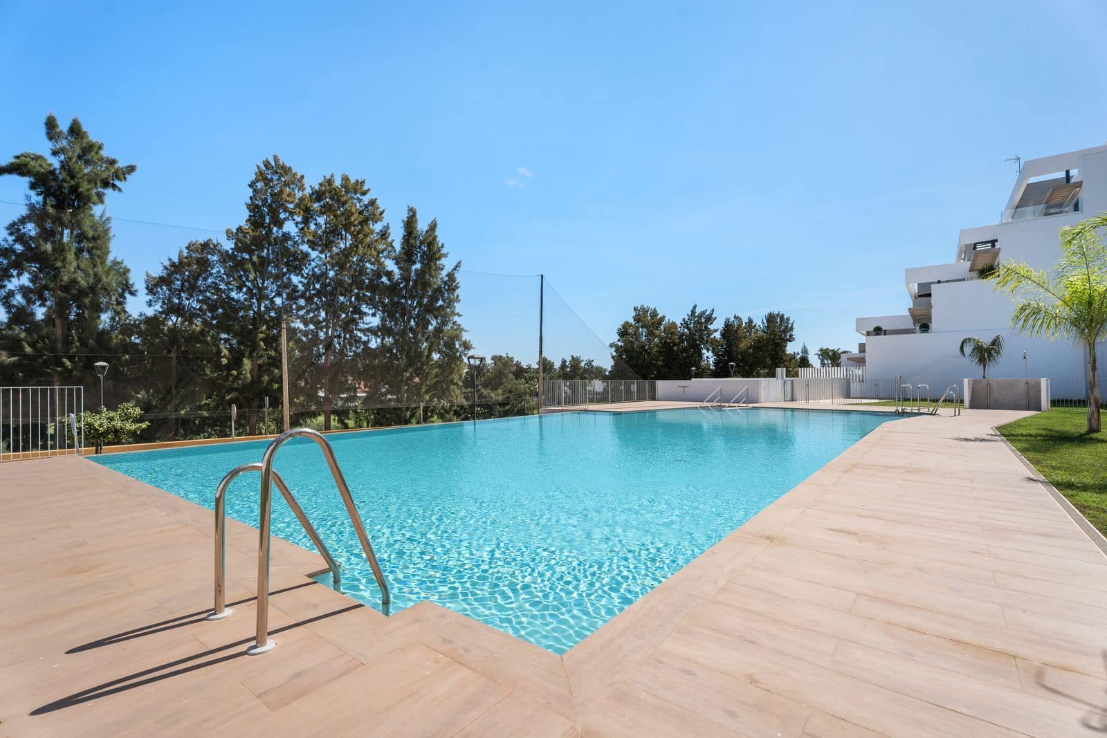 4 makuuhuone Huoneisto myytävänä paikassa La Cala de Mijas - 949 000 € (Ref: 9812113)