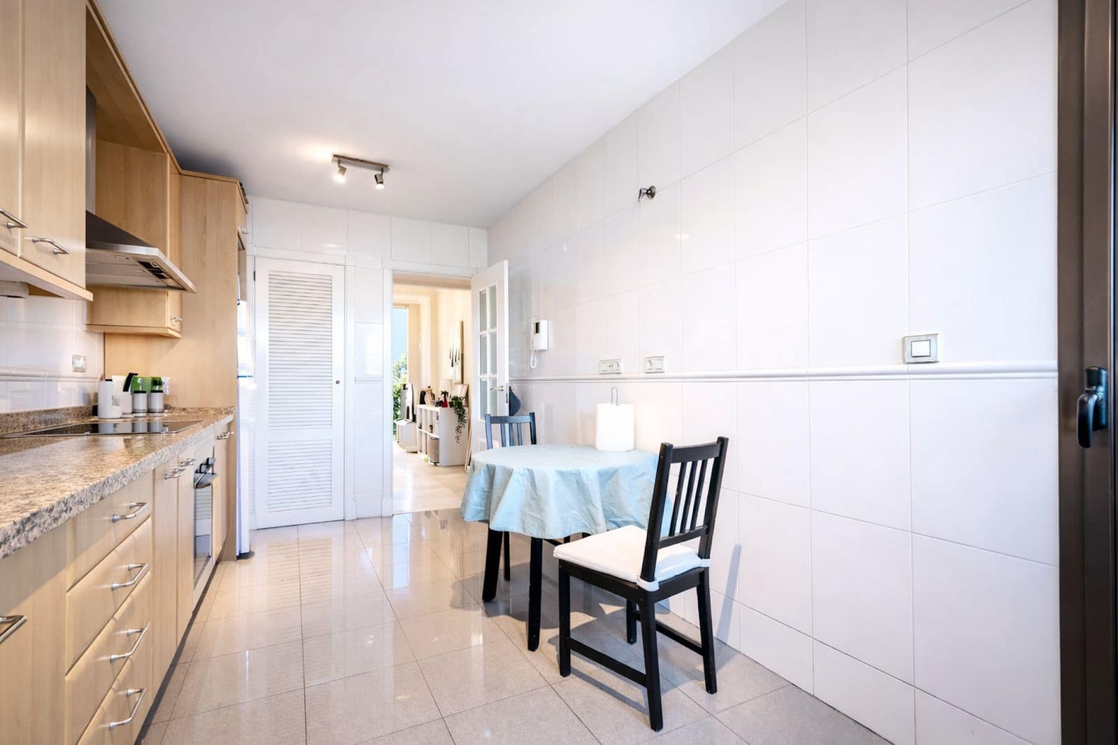 2 slaapkamer Appartement te koop in Estepona - € 450.000 (Ref: 9812116)