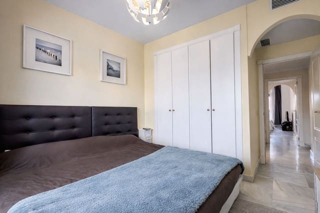 2 slaapkamer Appartement te koop in Estepona - € 450.000 (Ref: 9812116)