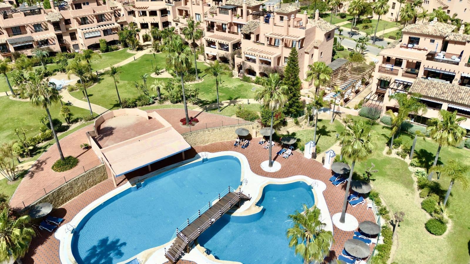 2 slaapkamer Appartement te koop in Estepona - € 450.000 (Ref: 9812116)