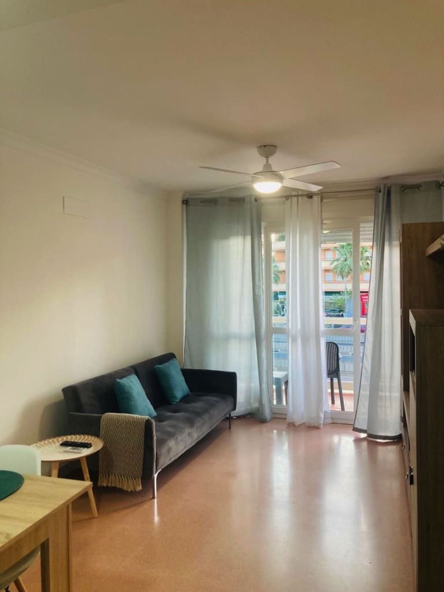 2 slaapkamer Appartement te koop in San Luis de Sabinillas - € 330.000 (Ref: 9812121)
