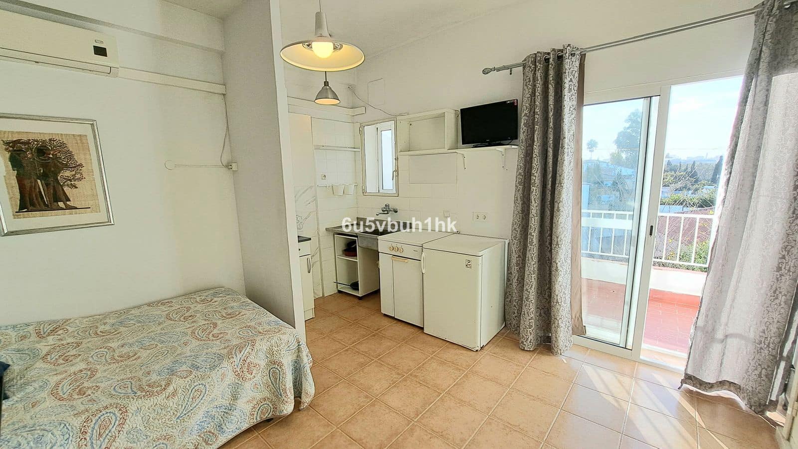 24 bedroom Townhouse for sale in Malaga city - € 1,790,000 (Ref: 9812123)