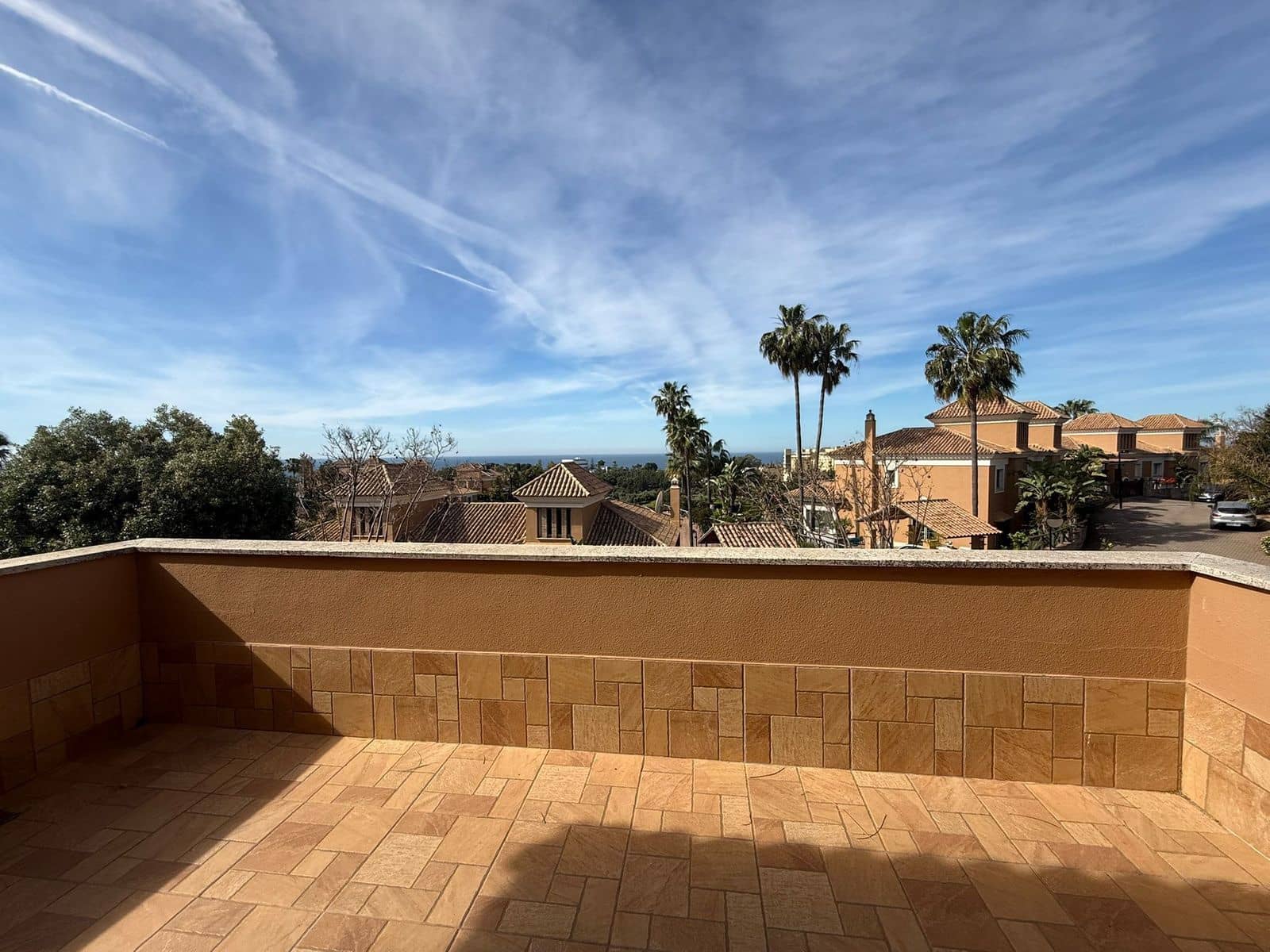 3 bedroom Townhouse for sale in Marbella - € 1,100,000 (Ref: 9812131)