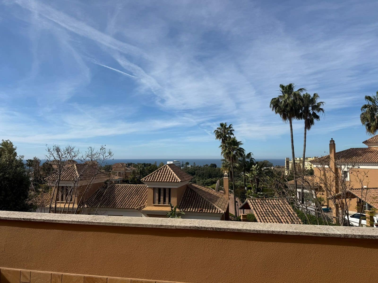 3 bedroom Townhouse for sale in Marbella - € 1,100,000 (Ref: 9812131)